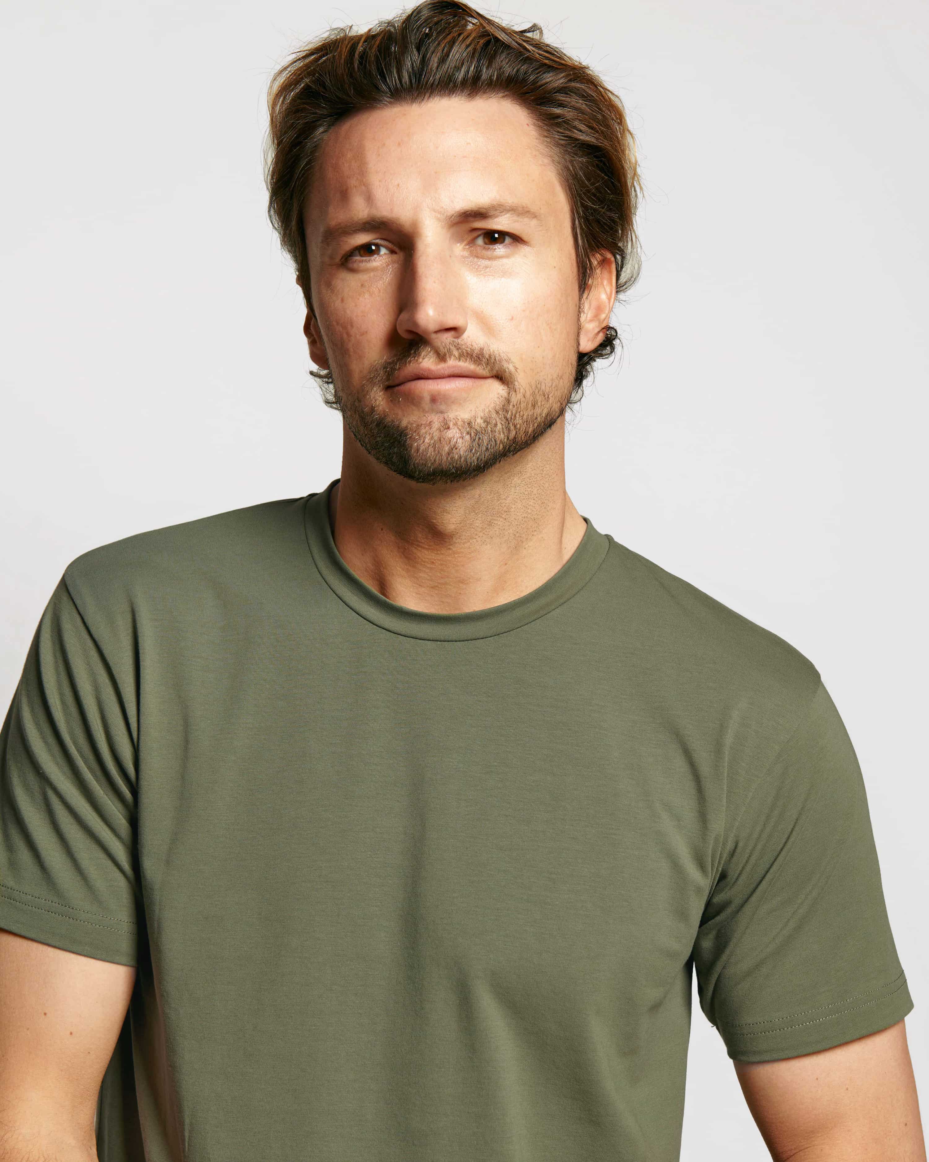 Sweat Defender Crew - Green - Image 5